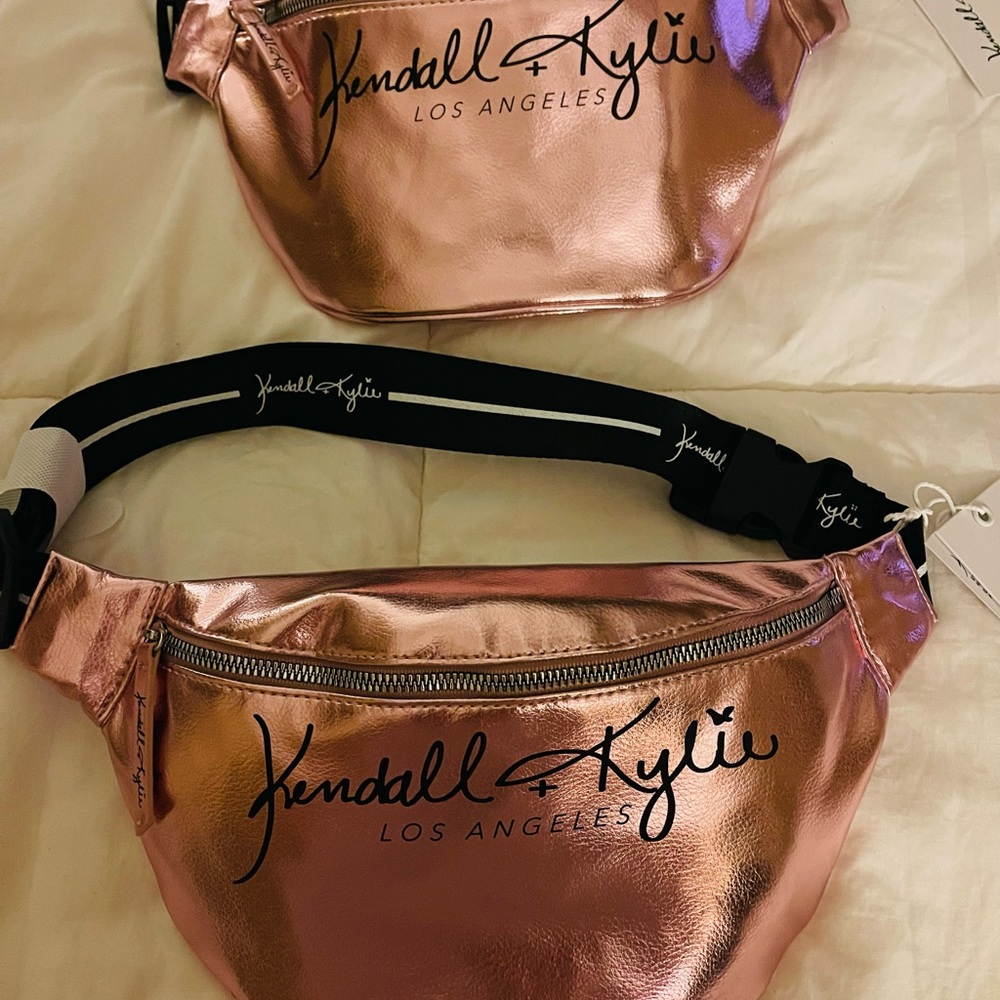 Fanny packs